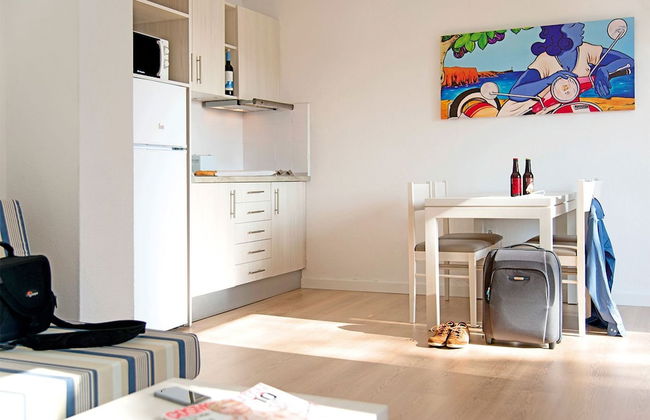 Apartamentos Cala Blanca - Photo 6