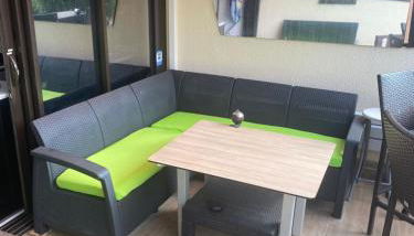 Rez de jardin OU ascenseur 4 ieme PISCINE -WIFI-Dans le Village naturiste holidaysochic - Foto 5