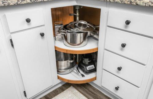 Cozy 3BD with Air Hockey, BBQ - Near Duke University - Foto 12