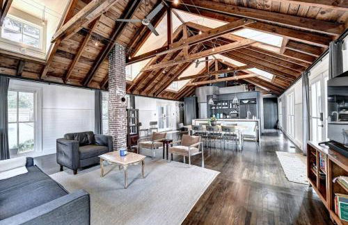 Modern Farm house in heart of the City- Sleeps 12 - Foto 4