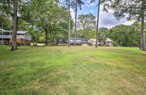Waterfront Lake Sinclair Home with Boat Dock! - Foto 27