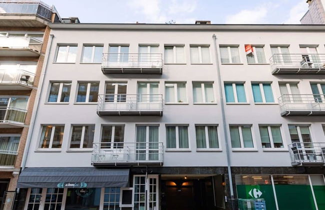 Modern Apartment in Heart of Knokke With Terrace - Photo 37