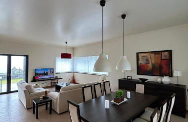 Deluxe House - Photo 14