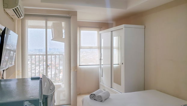 Nice And Elegant Studio At Belmont Residence Puri Apartment - Foto 2, Habitación