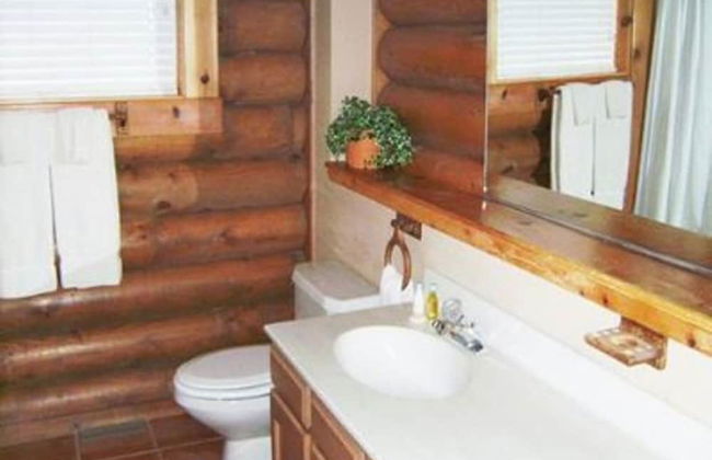 Cabin Share Phase 1 - Photo 8