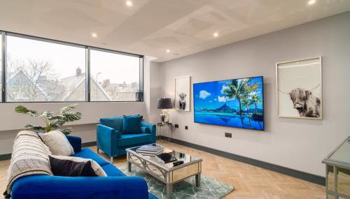 Luxe Apartments, The Moorwell, Secure Parking, - 10mins Cardiff City Ctr - Foto 2