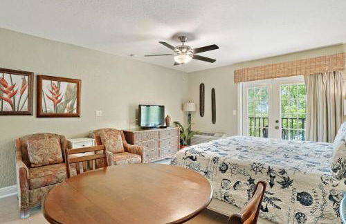 Beso Del Sol Beauty Studio Oasis in Dunedin 409 - Foto 8