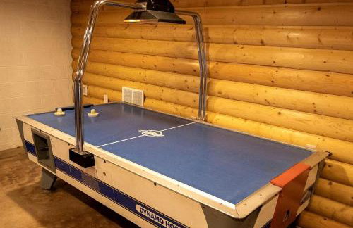 Wooden Chic Cabin Fully Stocked near Tappan Lake in Ohio - Foto 25