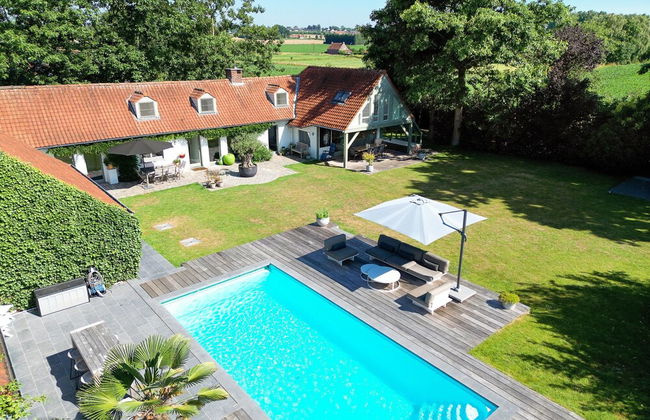 Rustic Retreat w/ Pool - Photo 27