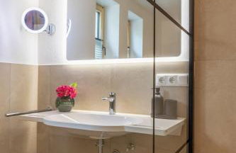 Graf Chiemo Suites - direkt am Chiemsee mit separatem Seezugang - Photo 44