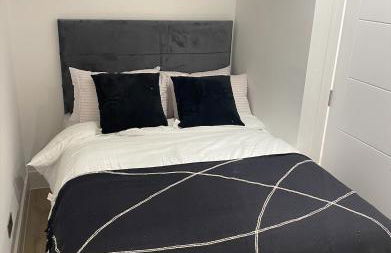 Modern 1-Bed Apartment in Buckinghamshire with Free WiFi, Parking & Garden - Foto 4