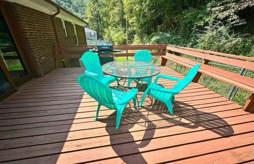 Buffalo Playhouse with game room - Photo 12