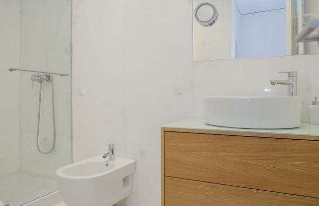 Liiiving in Porto - Balcony Dragão View - Foto 34