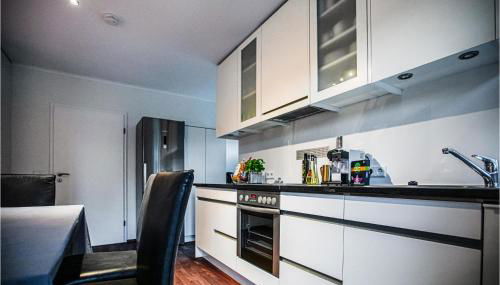 3 Bedroom Stunning Home In Lennestadt - Photo 5