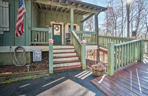 Outdoor Adventure - Charming Cabin w/ Hot Tub - Foto 29