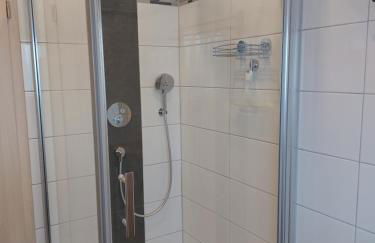 Moderne Ferienwohnung - neu renoviert - ruhige Lage - Foto 19