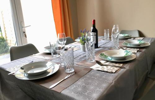 Agréable maison proche Gare avec parking gratuit - Foto 6