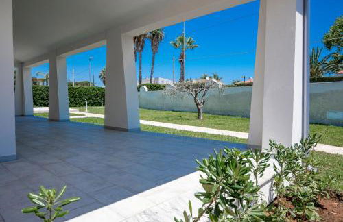 Direzione Sud - Fontane Bianche - Foto 57