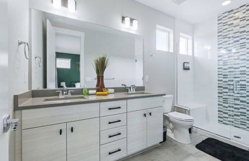 3br W King Bed, Sauna, Parking-6 Min To Olde Town - Foto 44