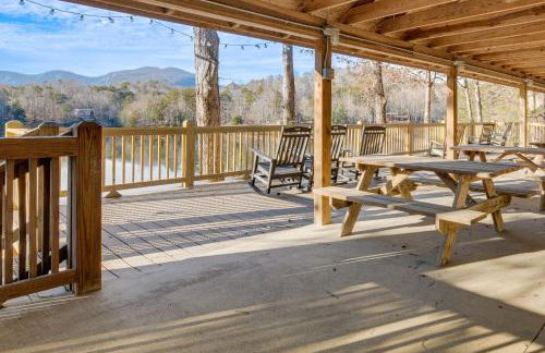 Pet-Friendly Cabin with Loft 5 Mi to Lake Lure! - Foto 33