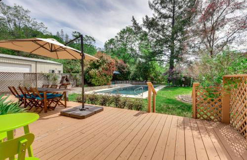 Pool and Deck Wine Country Hideaway in Middletown! - Foto 20