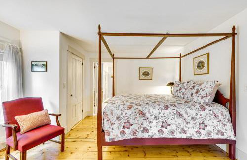 Idyllic Vermont Farmhouse Mtn Views on 200 Acres! - Foto 18