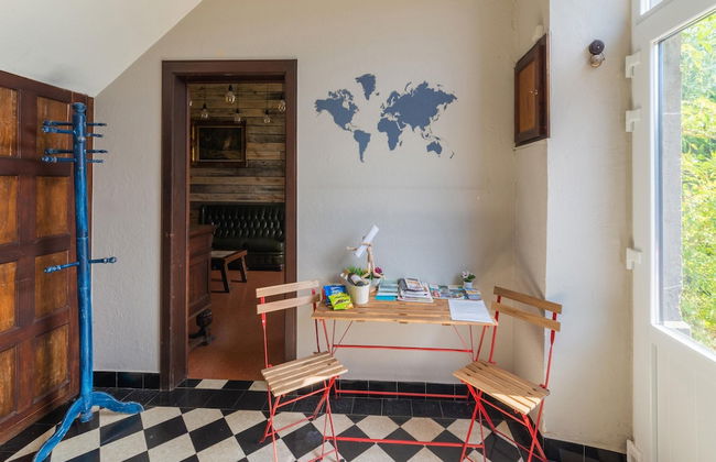 Elegant Home in Bievre With Garden - Foto 25