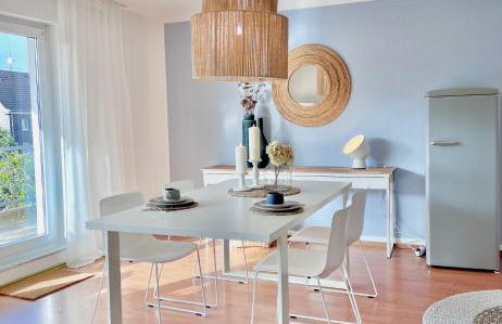 TIMELESS APARTMENT: FREE PARKING + BALCONY - Foto 1