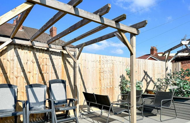 Beautiful Detached Villa - Jacuzzi Bath - Parking - Foto 44