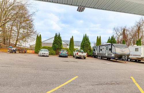 4 Mi to Mauch Chunk Lake Spacious Apt with Bar! - Foto 40