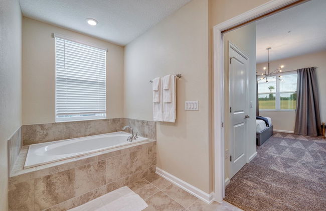 Champions Gate condos by UNE - Foto 30