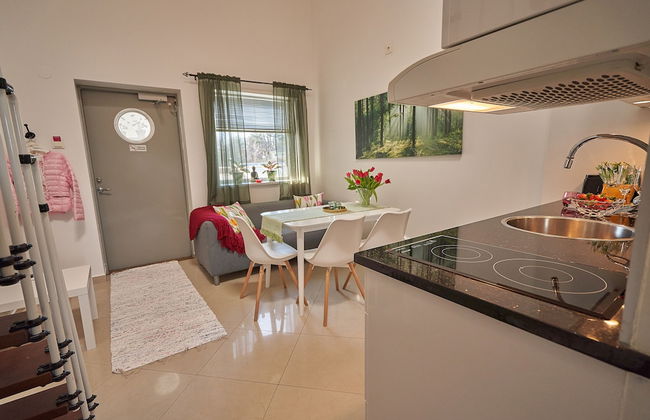 Staylong Hotel - Photo 37