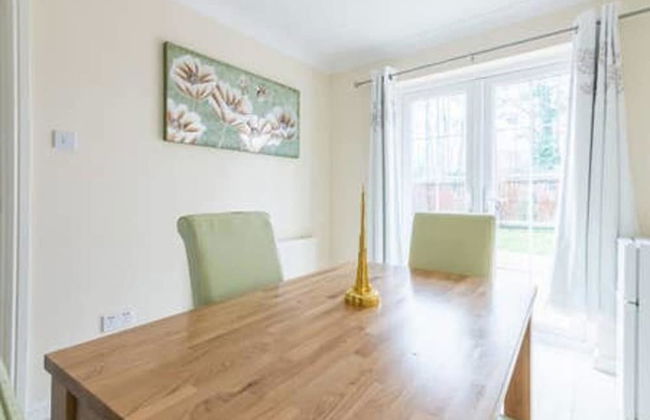 Modern 4 Bedroom Detached House in Cardiff - Foto 10