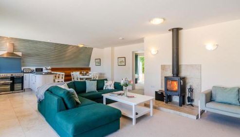 The Dutchy - Photo 3, stove