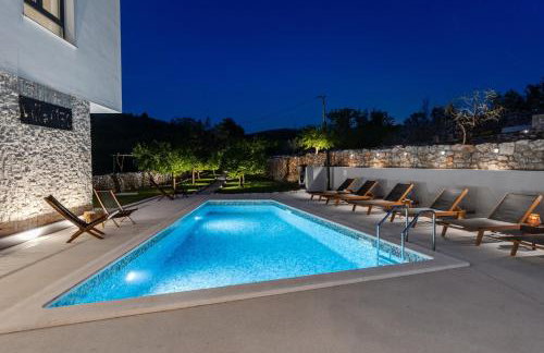 Modern Villa M30 with private pool, 3 en-suite bedrooms - Foto 43