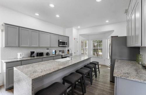 Make memories in this 6 bedroom with private pool - Foto 27