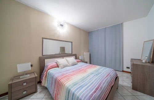 Lake Como 10 min - Terrace with Lake View - Wifi - Foto 8