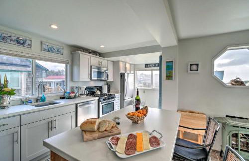 Coastal Retreat Deck, Ocean Views and Walk to Beach - Foto 7