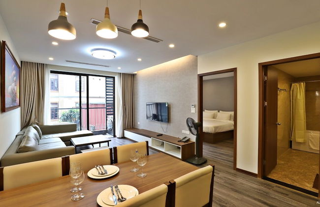 Luxe Paradise Suites Tay Ho - Photo 28