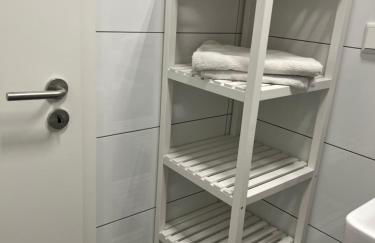 Freshly renovated City Apartments Essen KITCHEN WIFI near Düsseldorf Airport - Foto 24