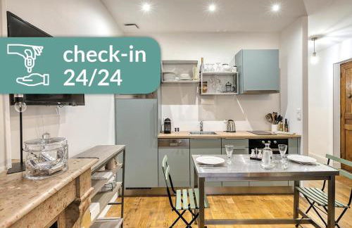 Cosy Appartement Lyon Valmy - parking - Foto 7