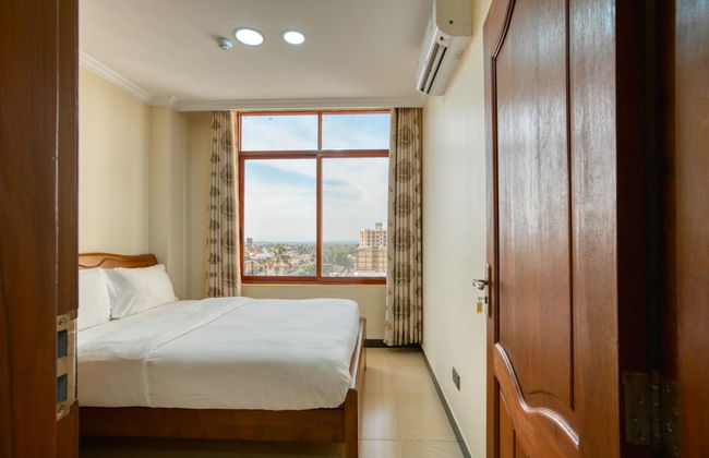 Kibo Palace Apartments - Photo 9