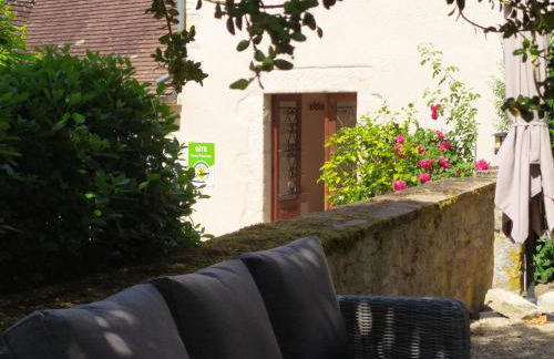 Gîte Contemporain près de l'Abbaye de Noirlac avec Jardin, Wi-Fi et Commodités Incluses - FR-1-586-38 - Foto 1