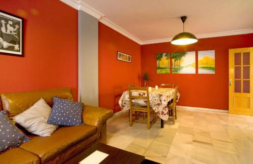 Bonita casa en Granada+PARKING EN EL CENTRO+WIFI - Foto 6