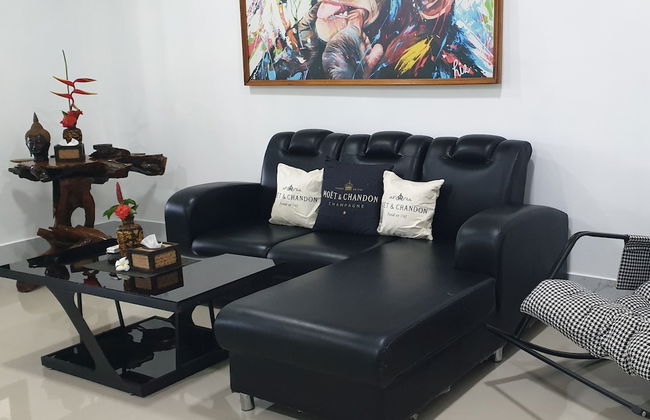 Villa - Sleeps 8 - Terrace - Beach Close - Photo 9