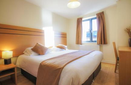 Crompton Court Apartments - Foto 17