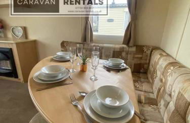 3 Bed Caravan - Sleeps 8 - Pet Friendly, Parking - Foto 78