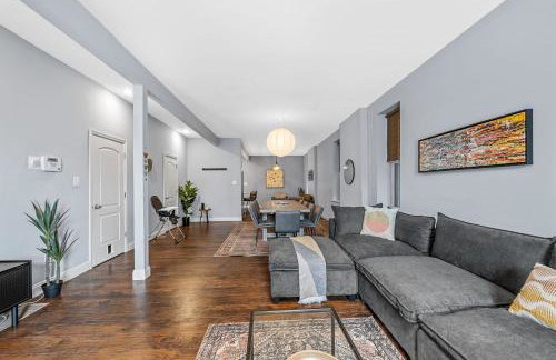 The Modern Family Retreat ABODEbucks - Foto 6