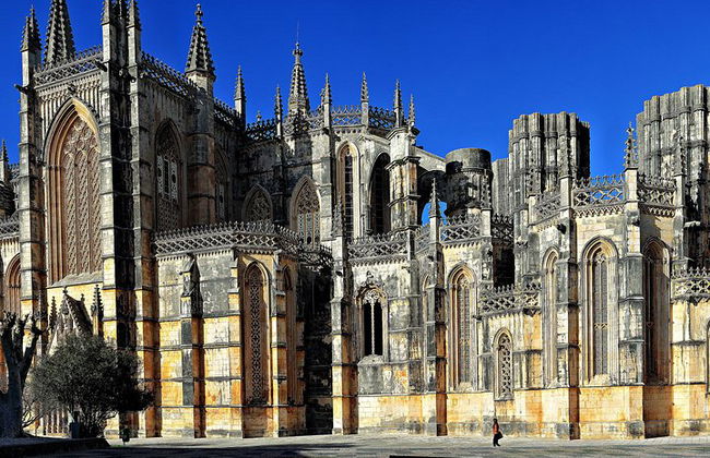 Tour privado de Fátima y Batalha Nazaré y Óbidos - Foto 7