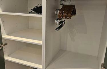 Treetops Lodge, private Cornish hideaway, parking, garden - Foto 11